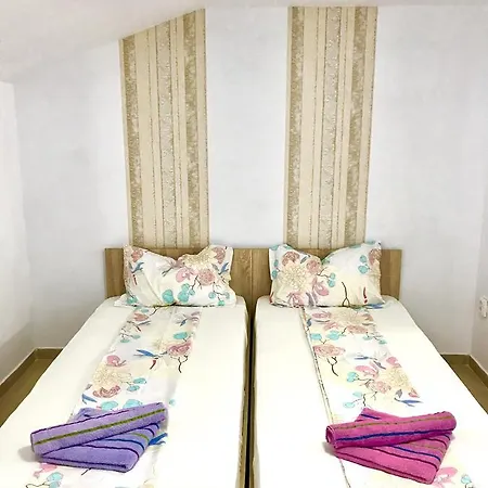 La Nelu Maison d'hôtes Constanţa